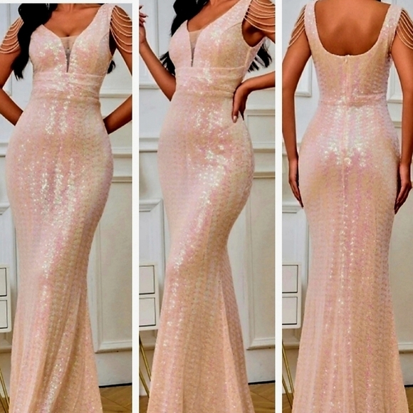 Pink, Sleeveless,  Backless,  V Neck, Beaded,  Contrast Sequined and Mes… - Picture 1 of 16